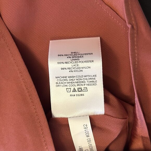 Express Womens Satin Lace Strap V-Neck Downtown Cami Desert Rose Size XS NWT $44 - Picture 16 of 16